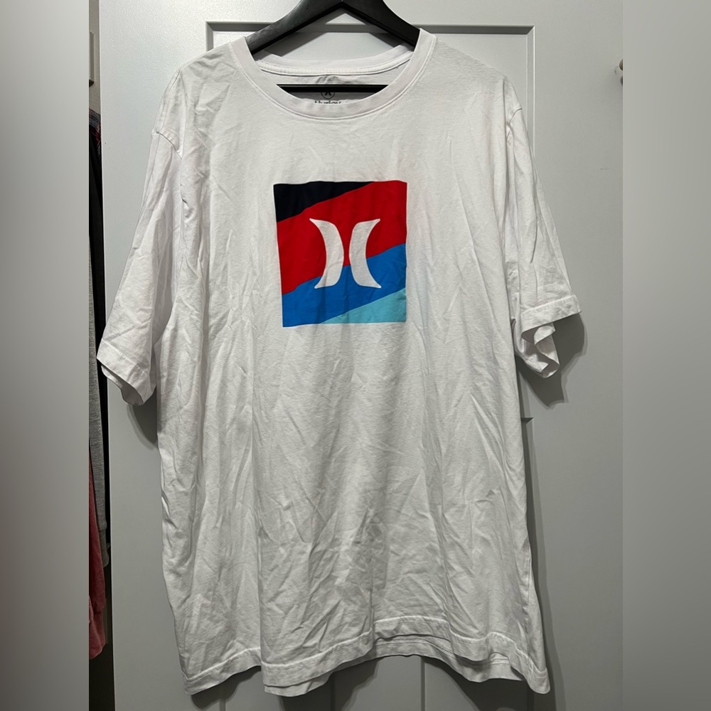 Hurley men’s tee